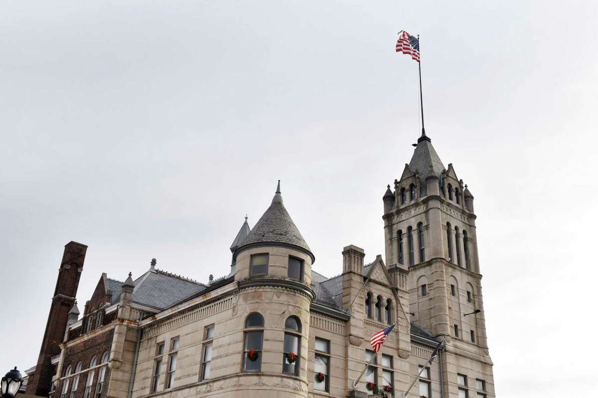 State grants will fix 330 windows at Cohoes City Hall