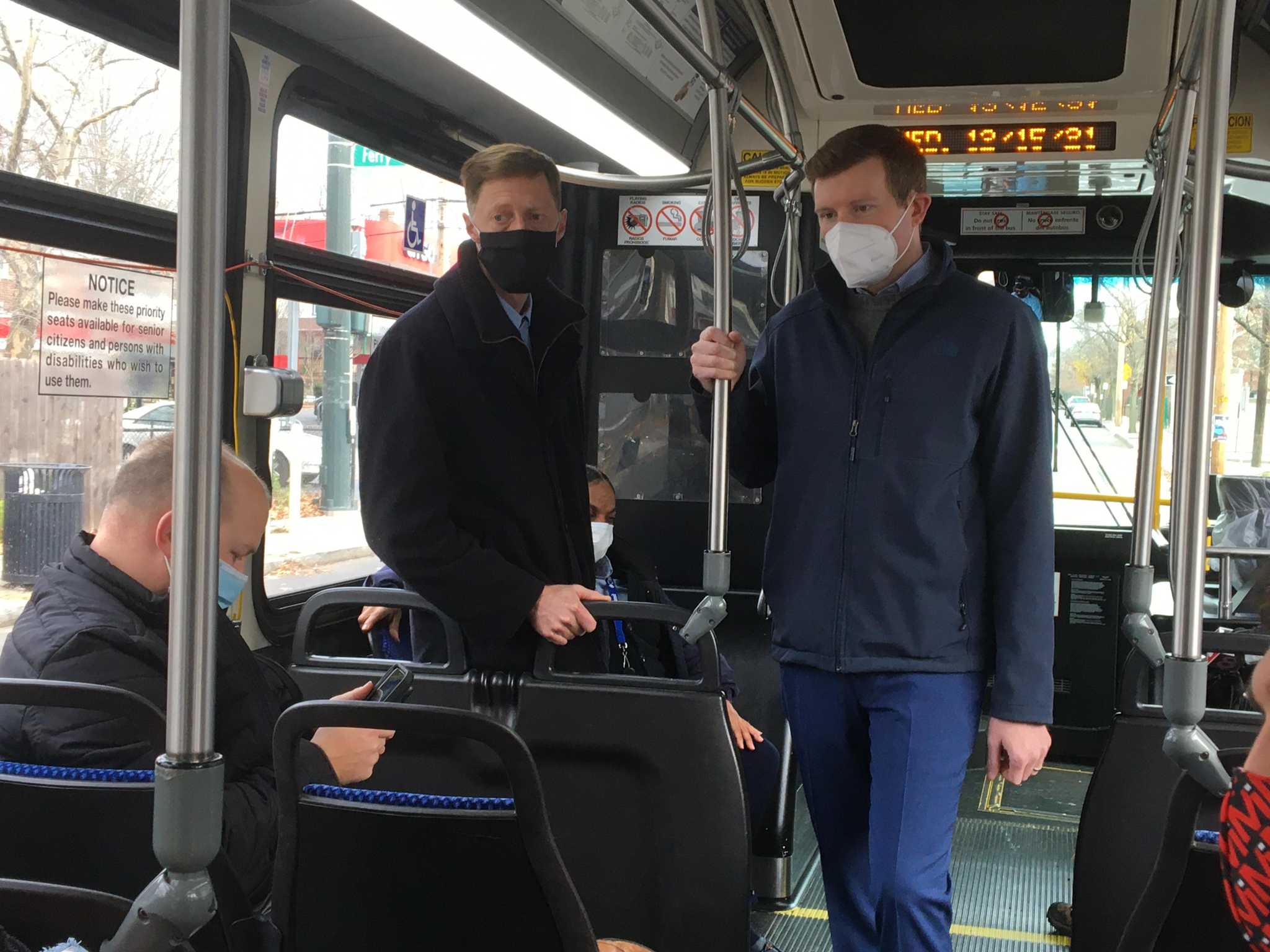New Haven, Tweed officials tout bus service to airport - Vimarsana News