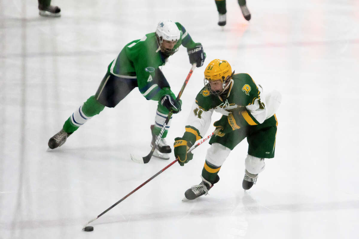 H. H. Dow High School vs. Saginaw Heritage High School hockey