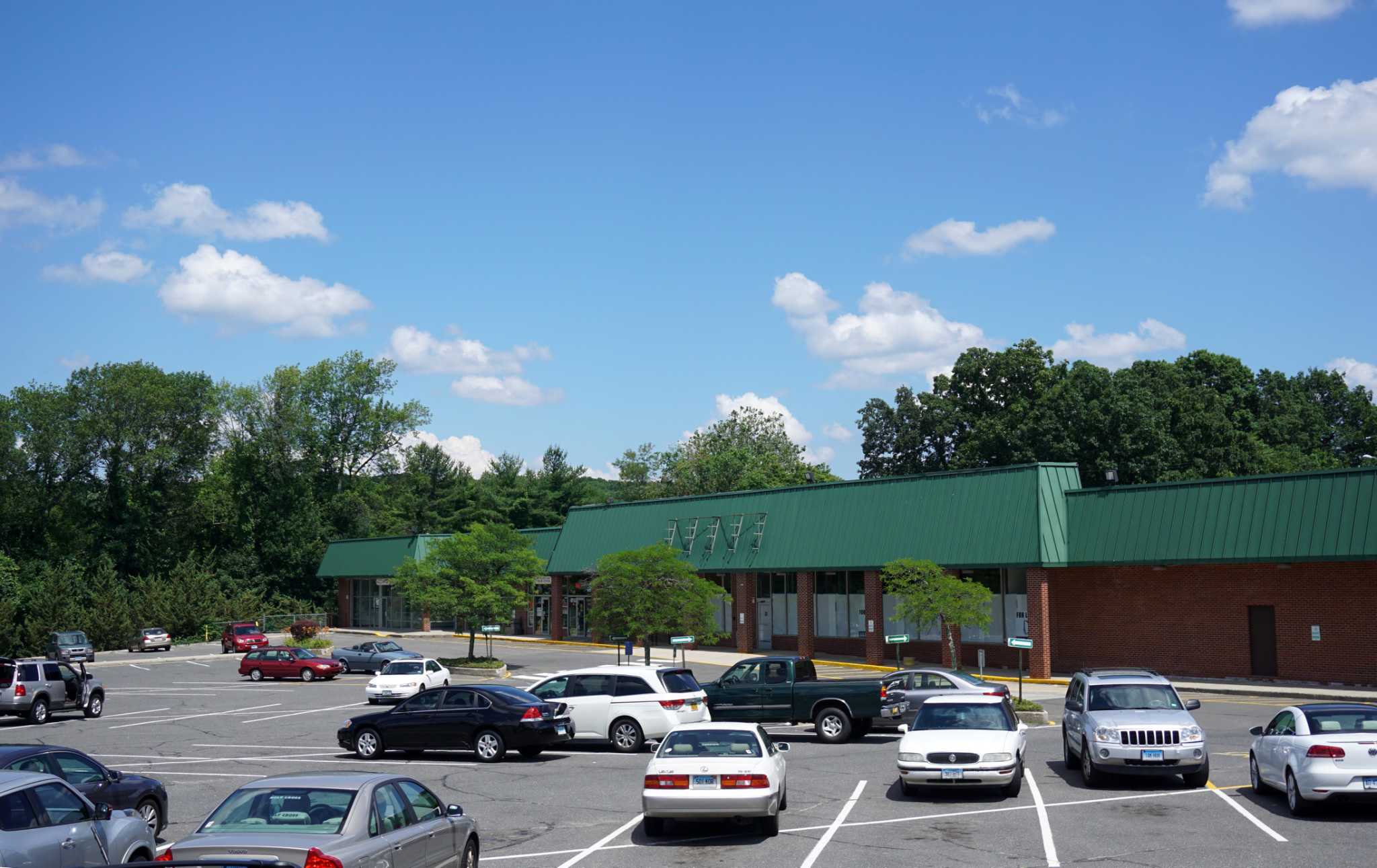 Developer plans 5-story building, 52 apartments in Trumbull Center - Vimarsana News