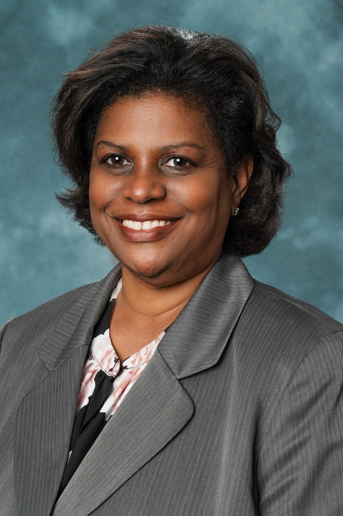 New Canaan resident, a bank executive, joins Stamford nonprofit Future 5's Board of Directors - Vimarsana News
