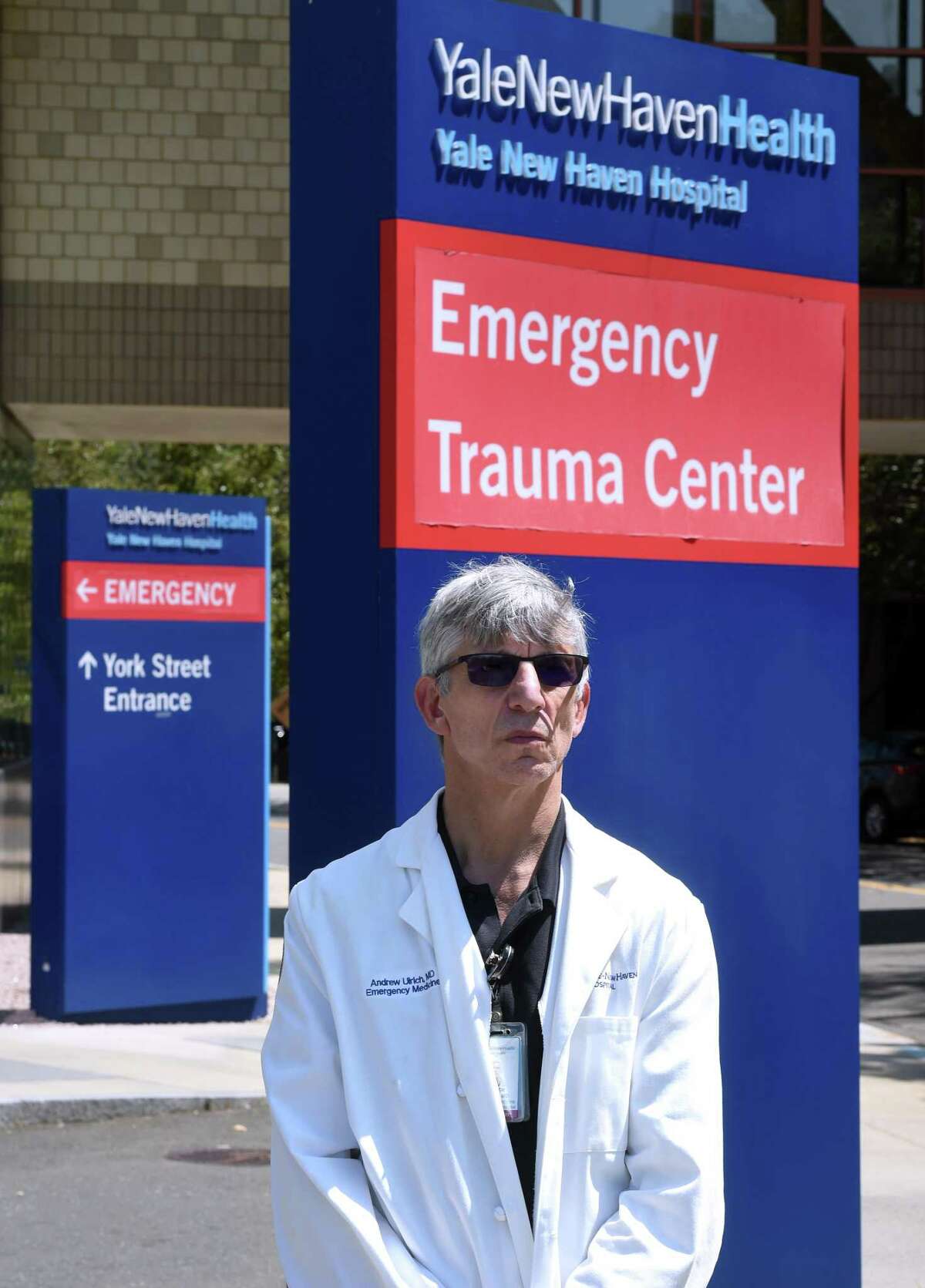 Dr. Andrew Ulrich, vice chairman of clinical operations in the Yale School of Medicine’s Department of Emergency Medicine, outside the Emergency Department at Yale New Haven Hospital Aug. 6, 2021.