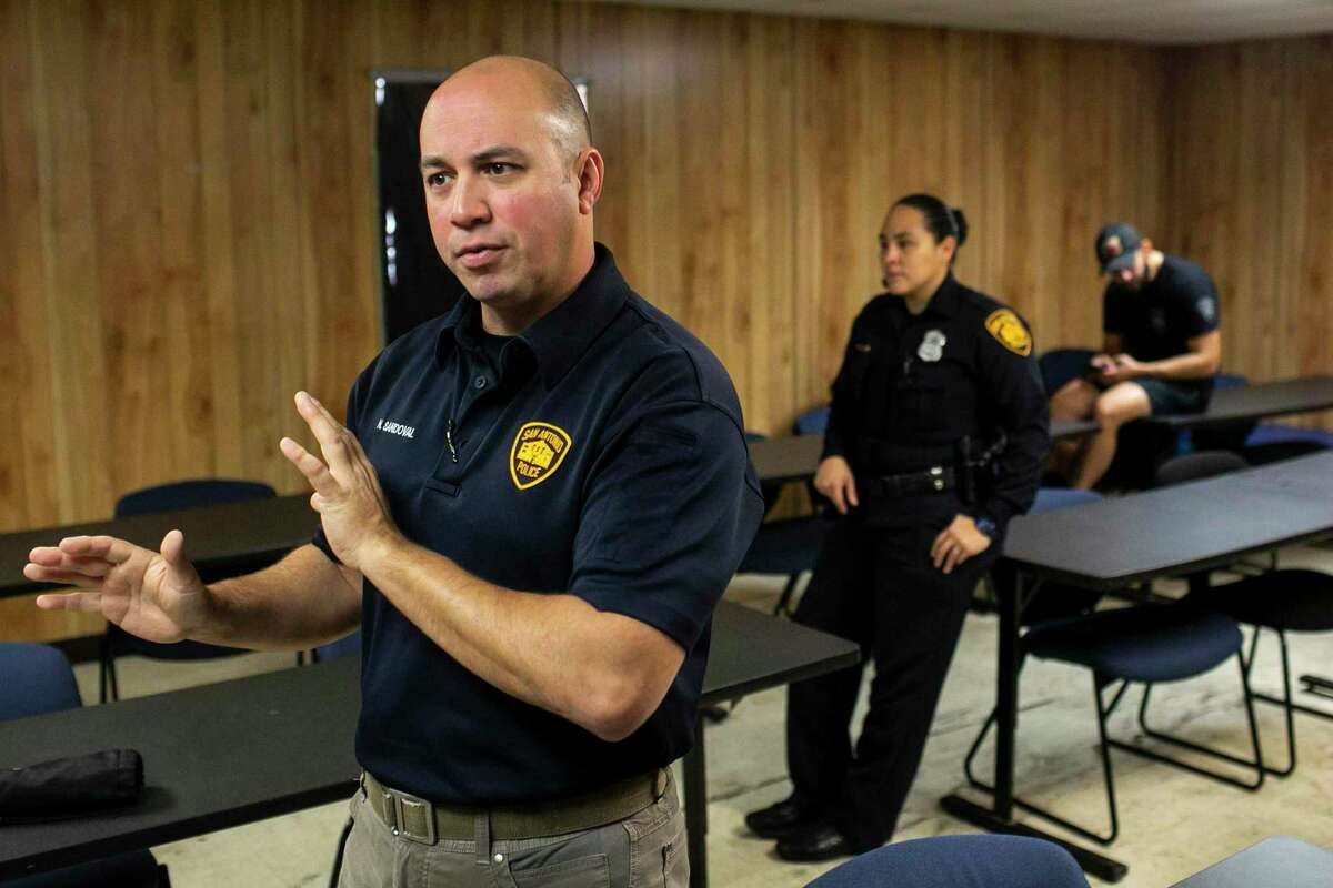 Instructor Nathan Sandoval talks about the importance of situation awareness at the San Antonio Police Training Academy on Dec. 16, 2021.