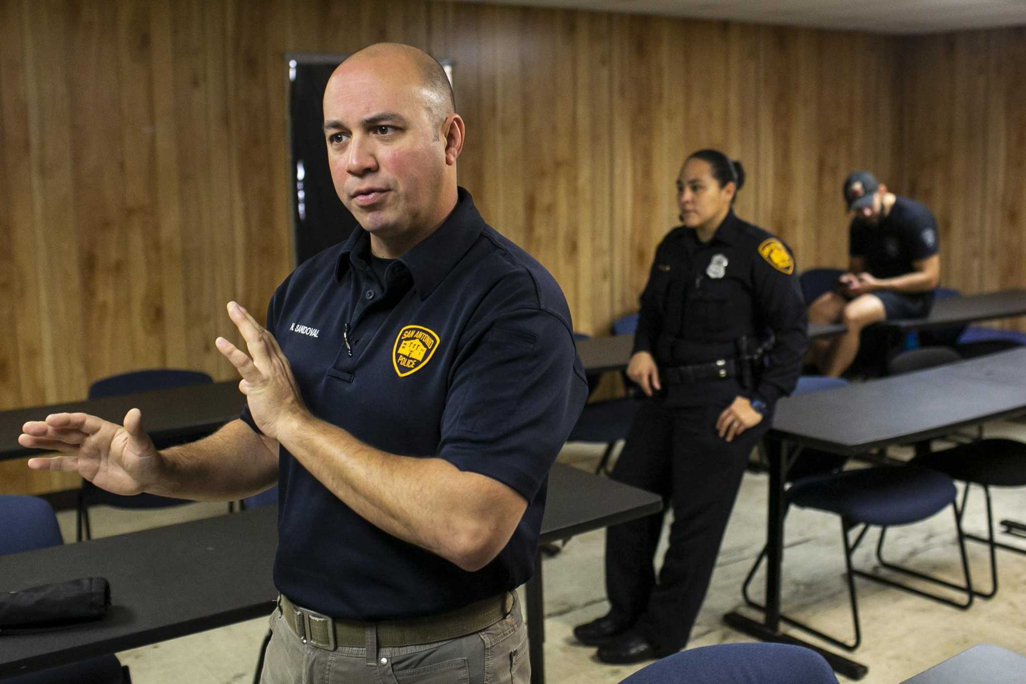 Recruiting event to offer women glimpse at policing, free self-defense training - Vimarsana News