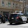 一辆警车于6月在旧金山里脊肉社区的土耳其街停下来。伦敦市长正在提议打击该地区的毒品交易。