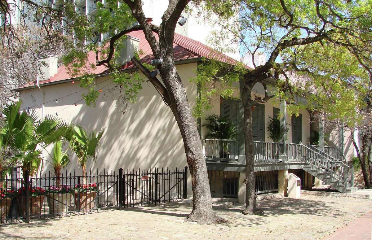 For years, the Jeremiah Dashiell House in La Villita was thought to be an example of either early Texan or German-Texan vernacular architecture. Recent research, however, has found unmistakable evidence of its creole roots.