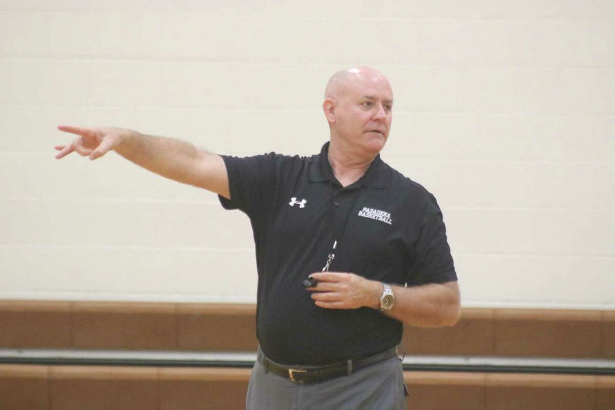 From the Texas Invitational to a trip last weekend to a New Braunfels tournament, new Pasadena head coach Larry Butler has sought out competition to get the reigning champs ready to defend their prize.
