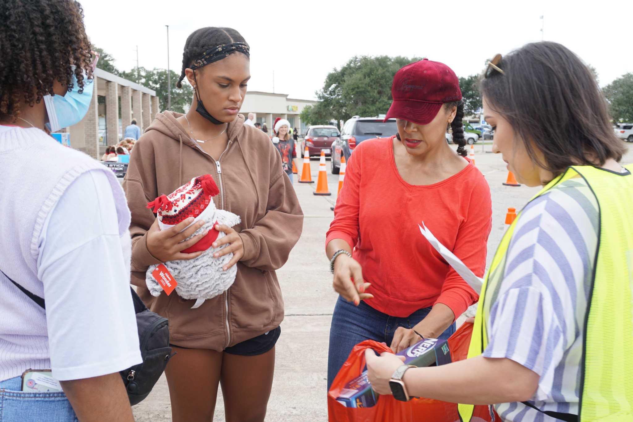 smiles-abound-as-fort-bend-county-children-receive-holiday-toys