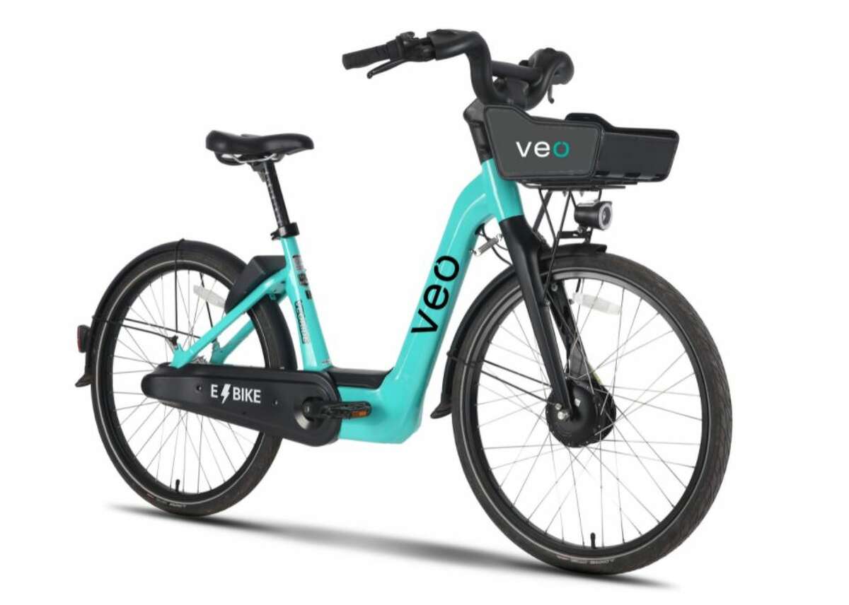 The Veo Halo eBike is designed for durability and easy riding for a wide variety of riders. An advanced torque sensor automatically adjusts to the user's pedaling to assist when needed. The Halo eBike is classified as a Class 1 e-bike.