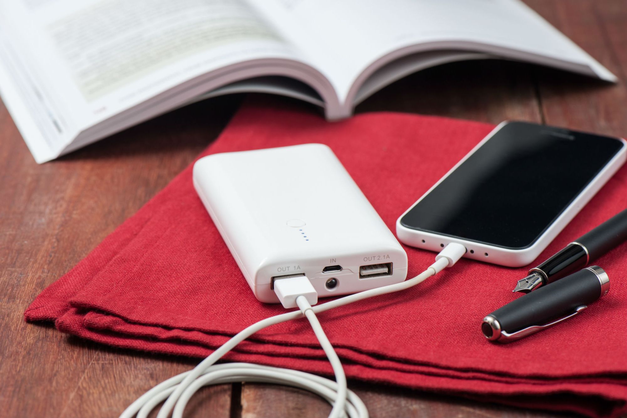 5 quick and easy gifts for tech lovers - Vimarsana News