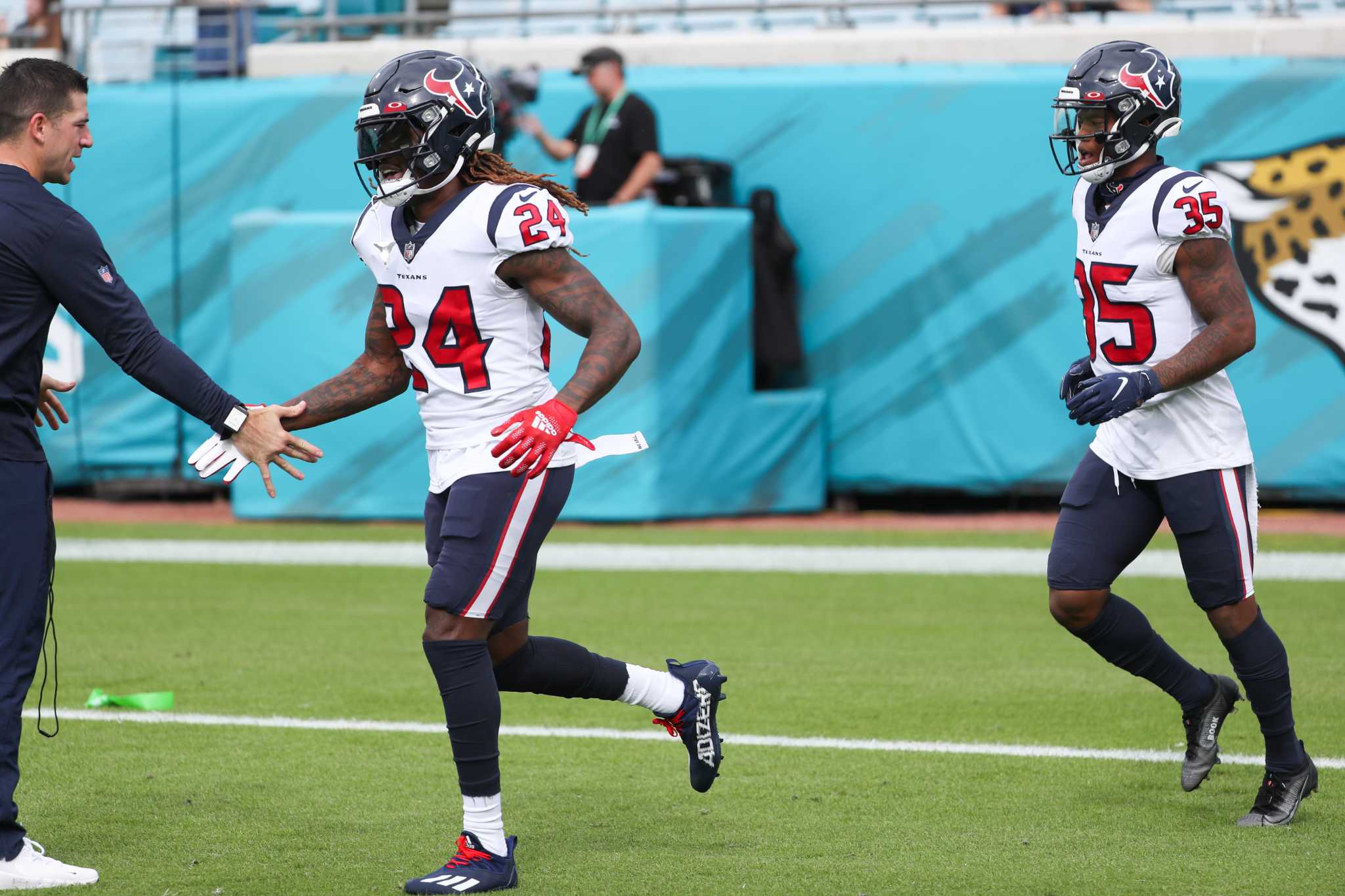 Texans Turning Point Rare Kickoff Return For TD Provides Big Cushion texans-turning-point-rare-kickoff-return-for-td-provides-big-cushion