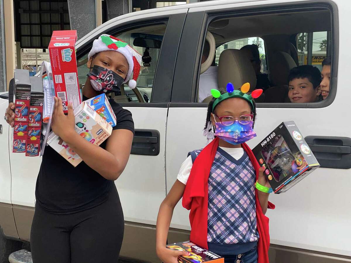 Community spreads Christmas cheer through toy giveaways