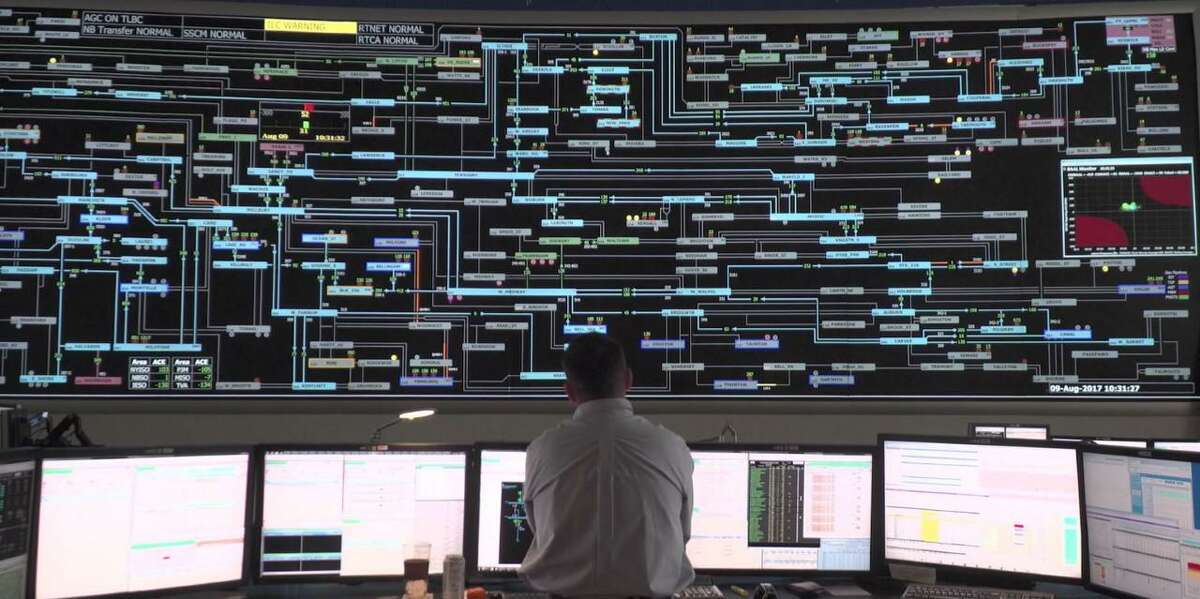 A view of the ISO-New England operations center in Holyoke, Mass., where technicians monitor the operation of the electric transmission grid across the six-state region.