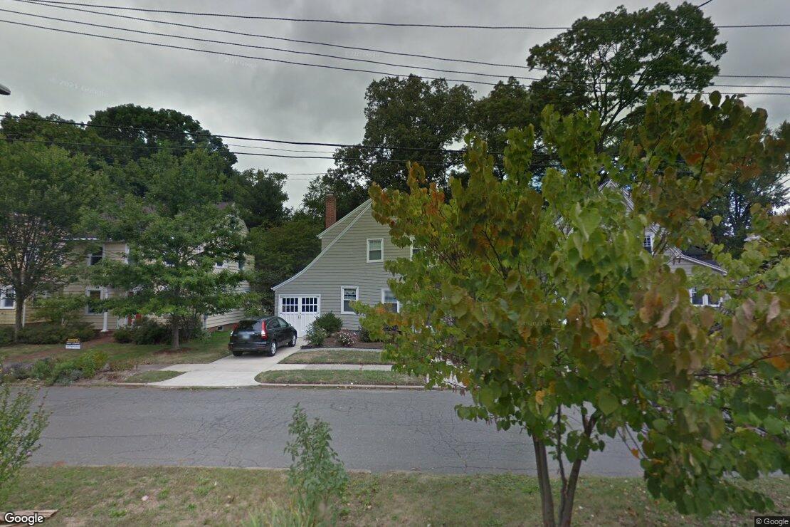 Singlefamily house sells in Hamden for 285,000