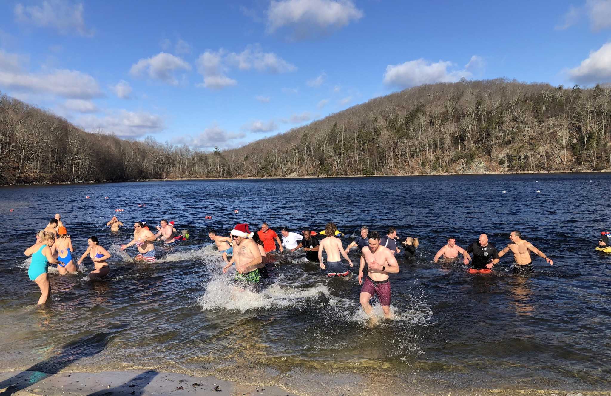 Ridgefield’s finest take the plunge for Special Olympics CT