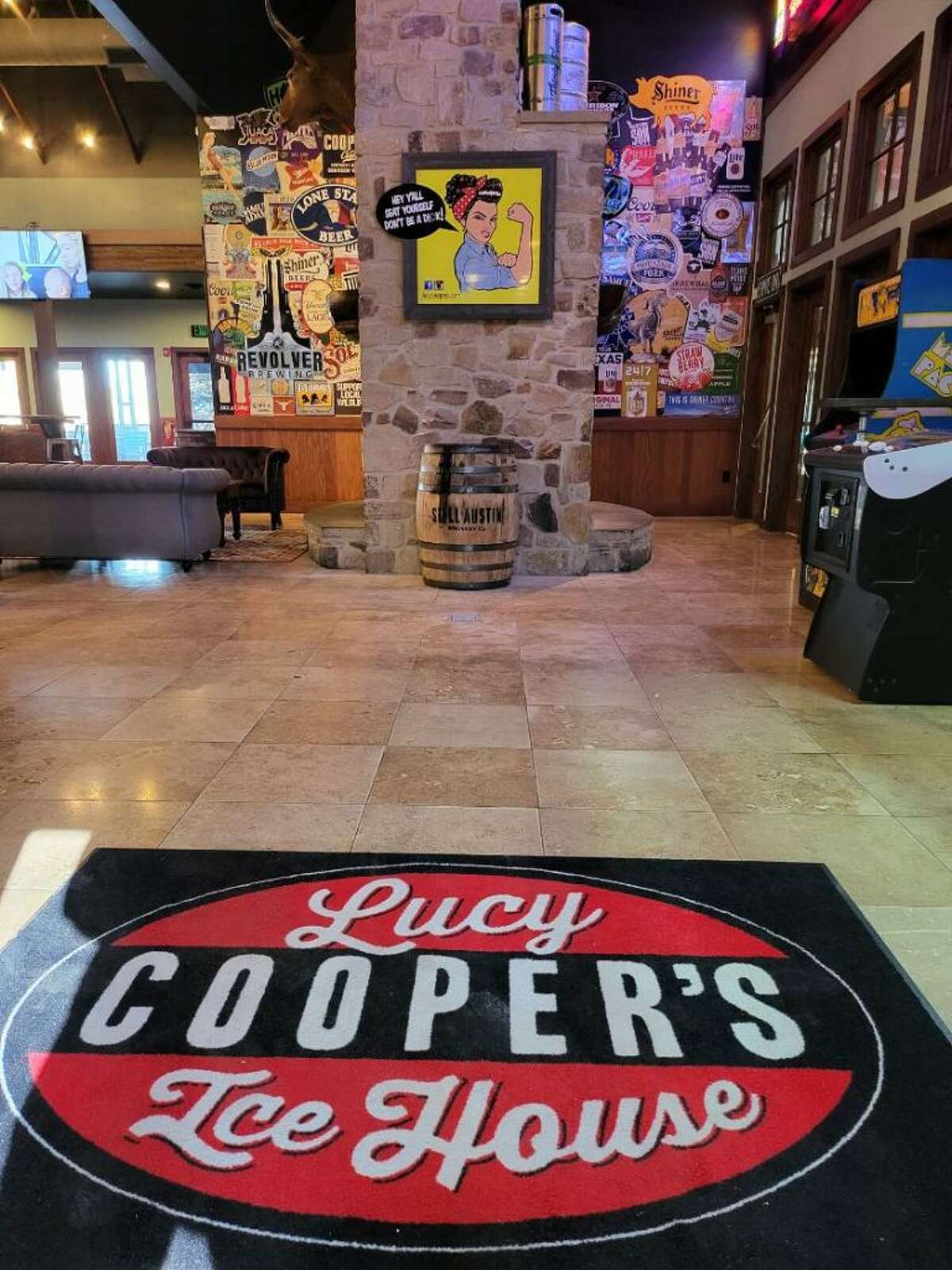 New Braunfels location of Lucy Cooper’s Ice House restaurant and bar