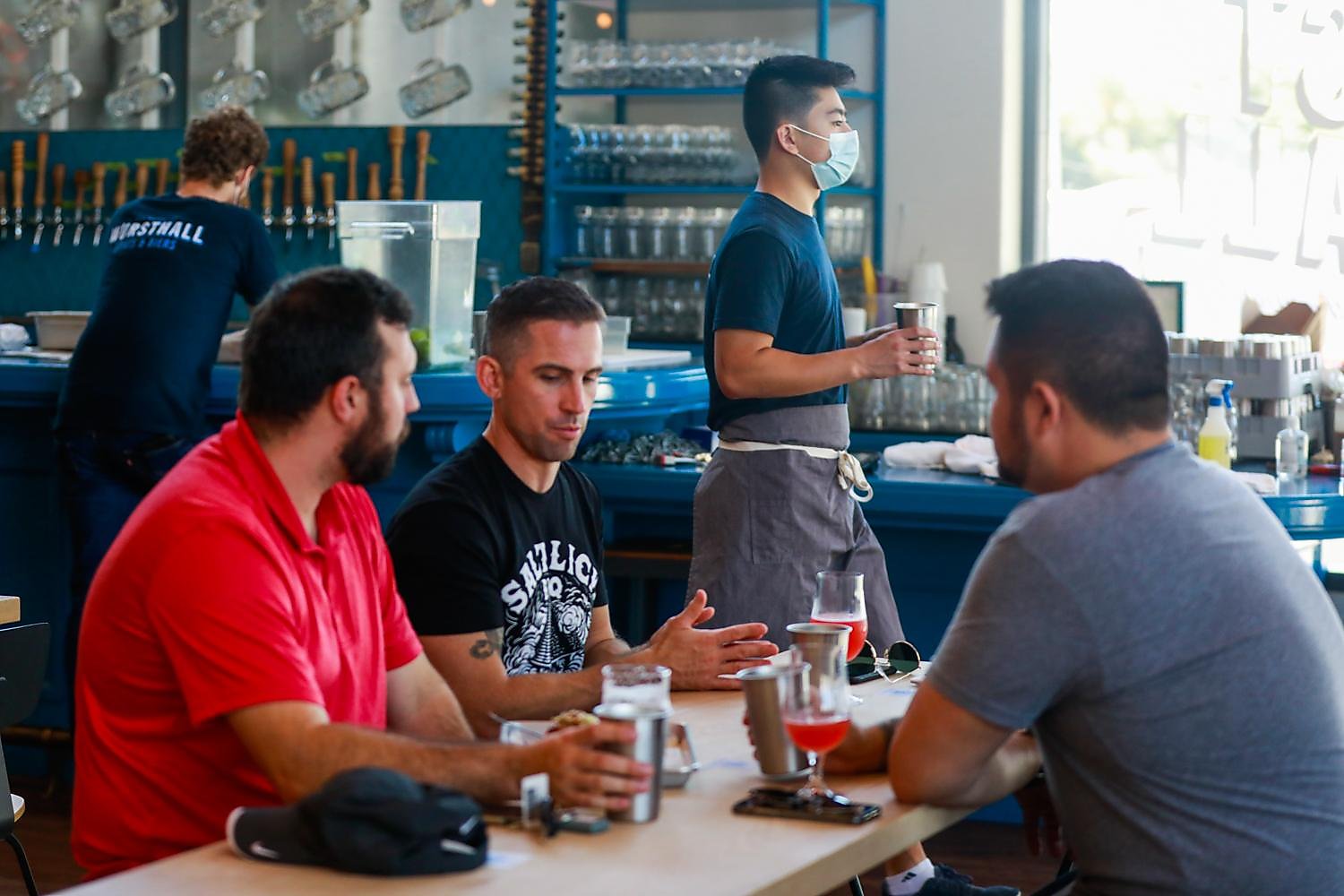 Indoor dining may once again be too risky due to omicron, Bay Area