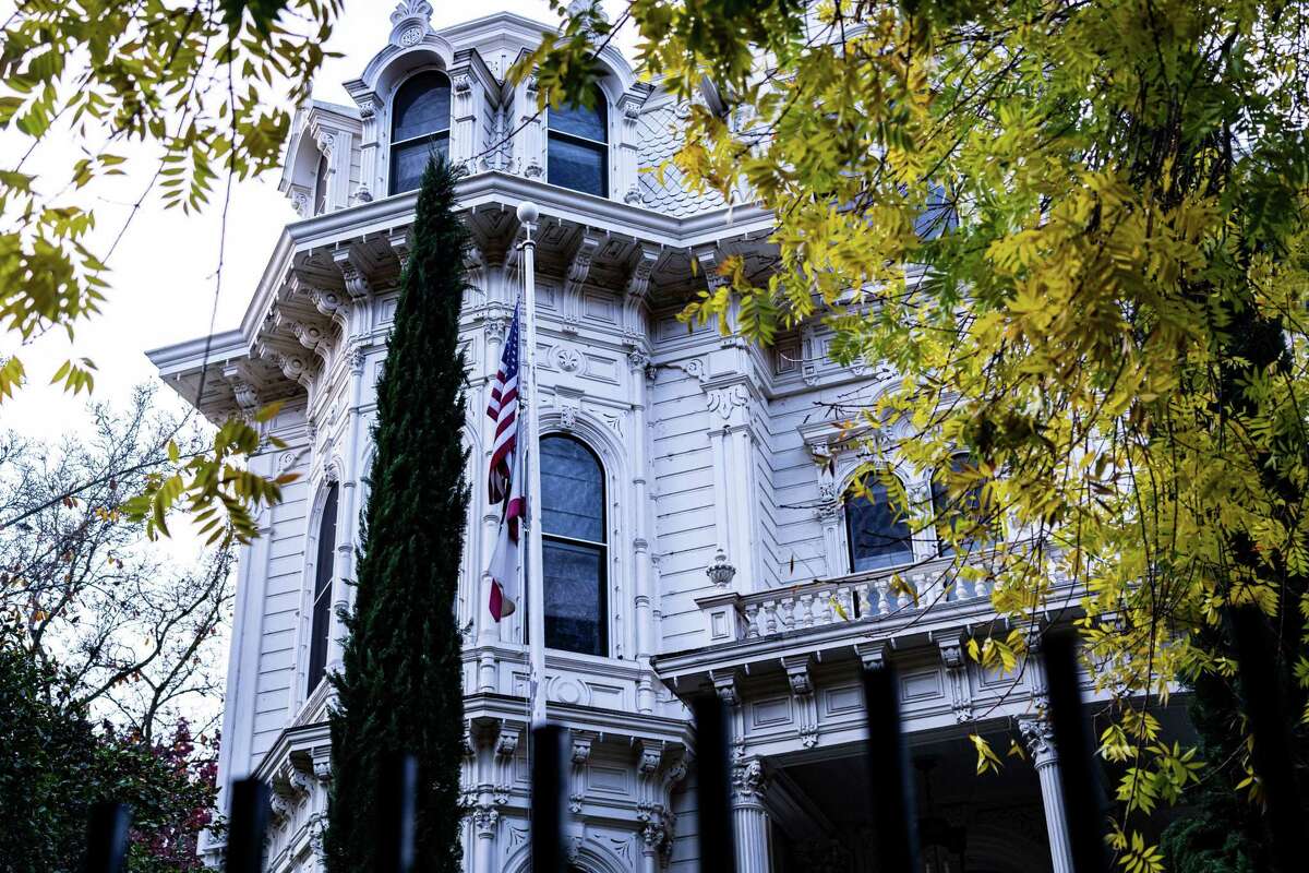 Gov. Gavin Newsom has declined to live in the California Governor’s Mansion. The home, a three-story Victorian near downtown Sacramento, has sat vacant for the better part of three years. Now, the state is struggling to figure out what to do next with the home, which was once a museum that hosted an average of 30,000 visitors per year.