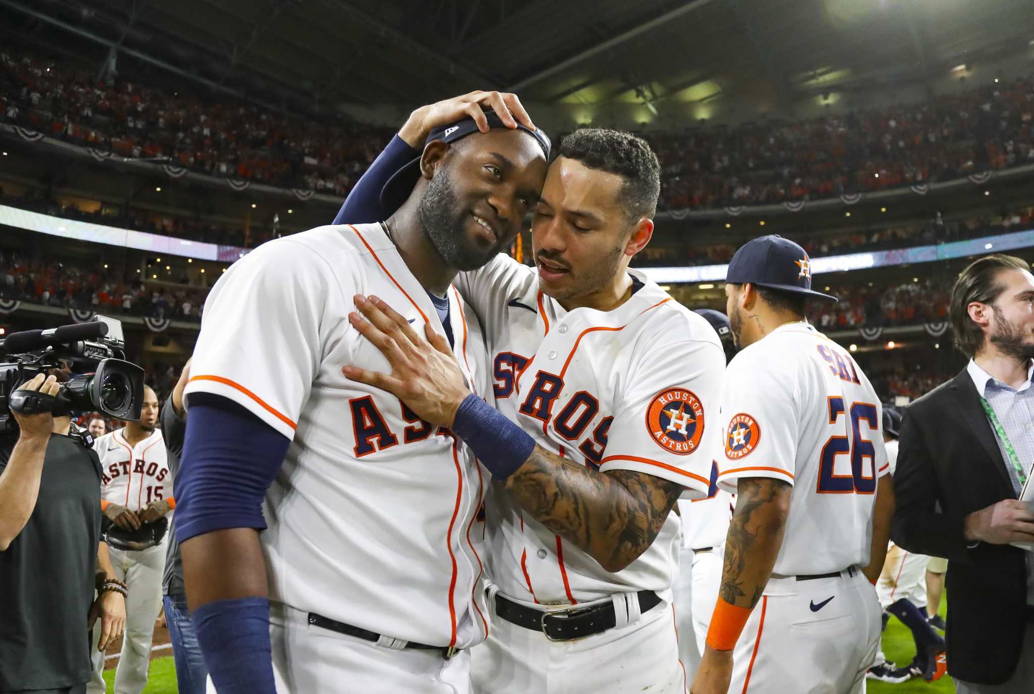 Houston Astros Win Franchise's First World Series - WSJ