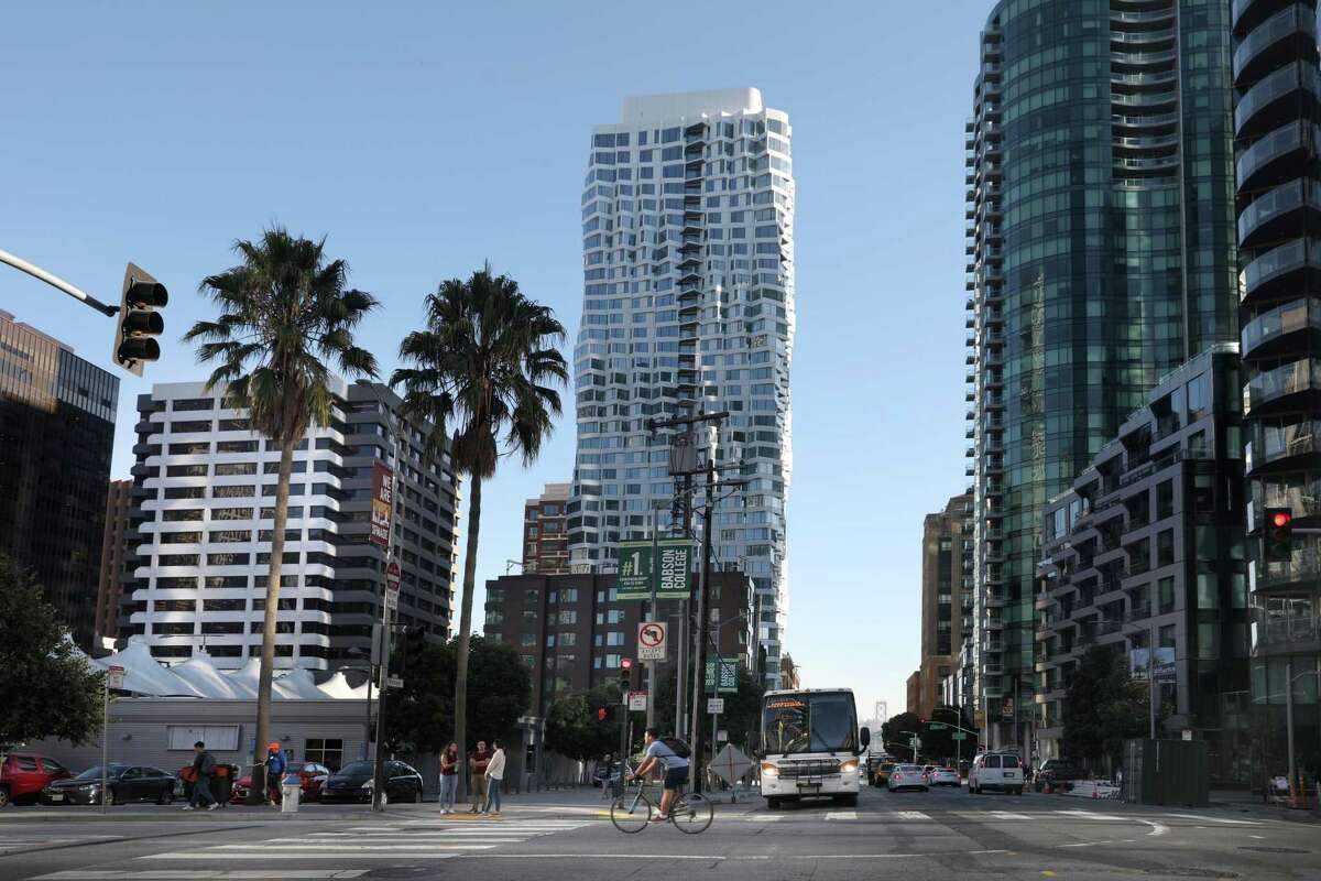 The Mira Condo Tower (center) at 160 Folsom Street in San Francisco couldn't be built today due to exorbitant costs and costs, building developers say.