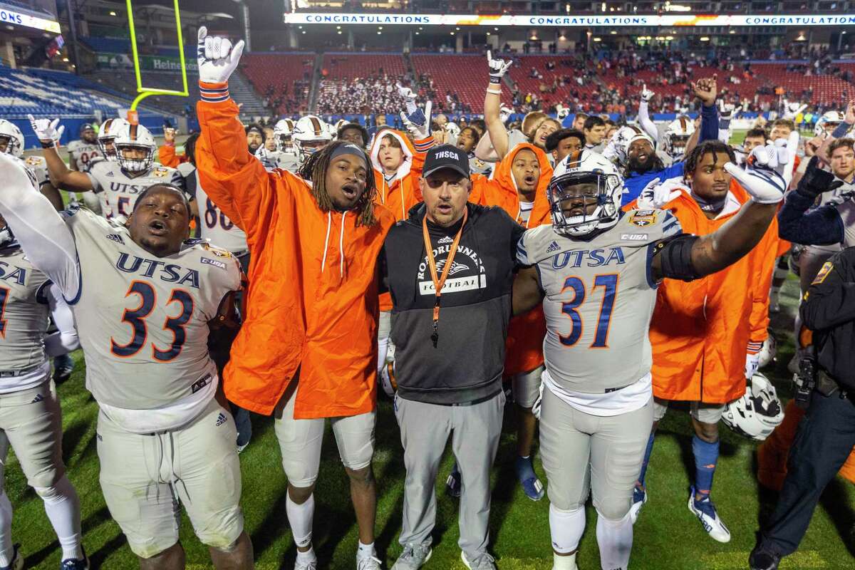 UTSA Football - Congrats to UTSA offensive lineman Spencer