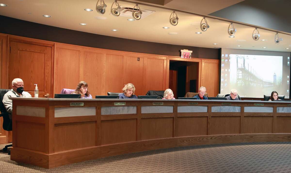 City Council approved emergency repairs to City Well #6 along with other items for the Manistee Fire Department duRing the last meeting of the year on Dec. 21.