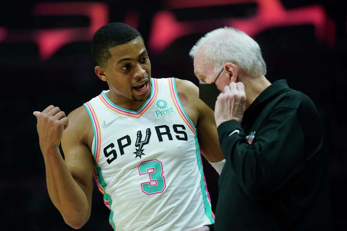 After poor start, Spurs’ Keldon Johnson at home at the 3point line