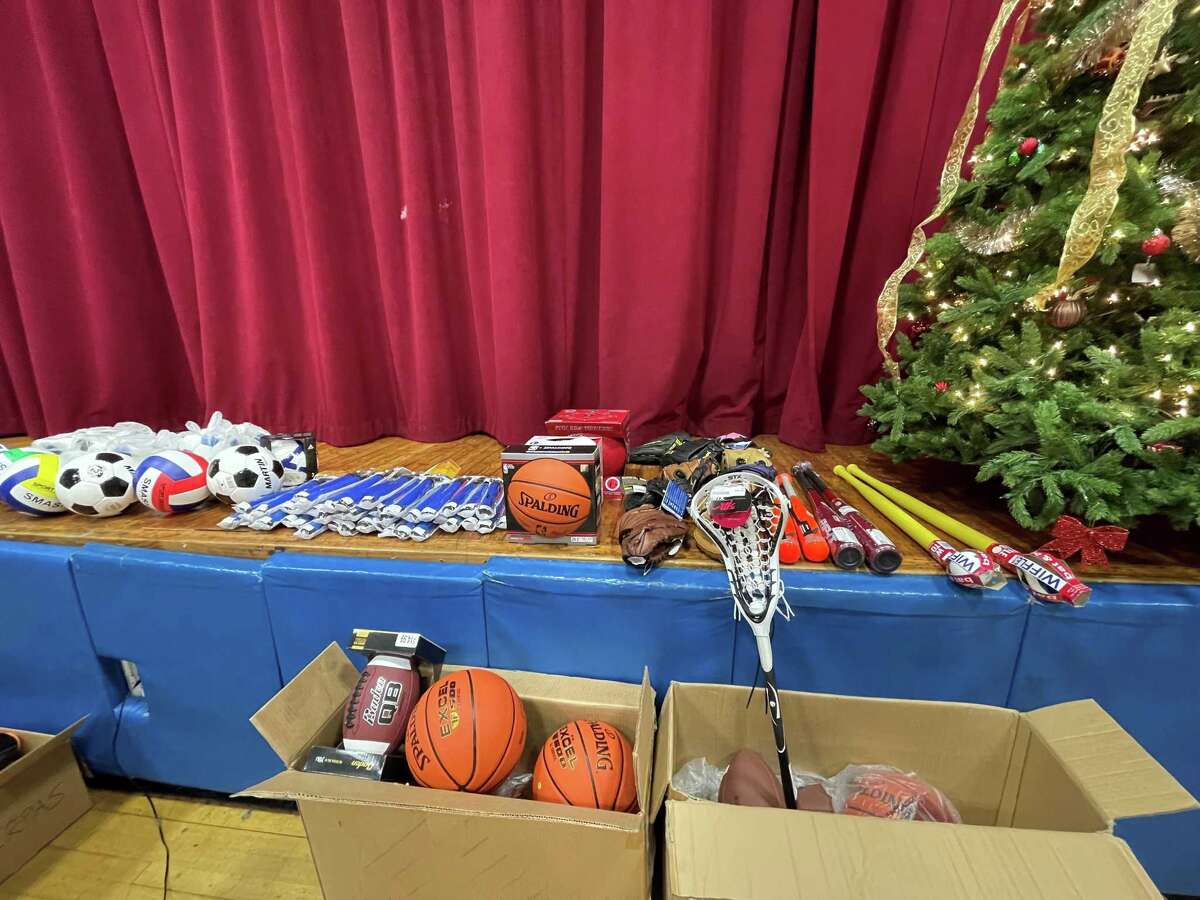 Ridgefield students collect 10,000 worth of sports equipment for