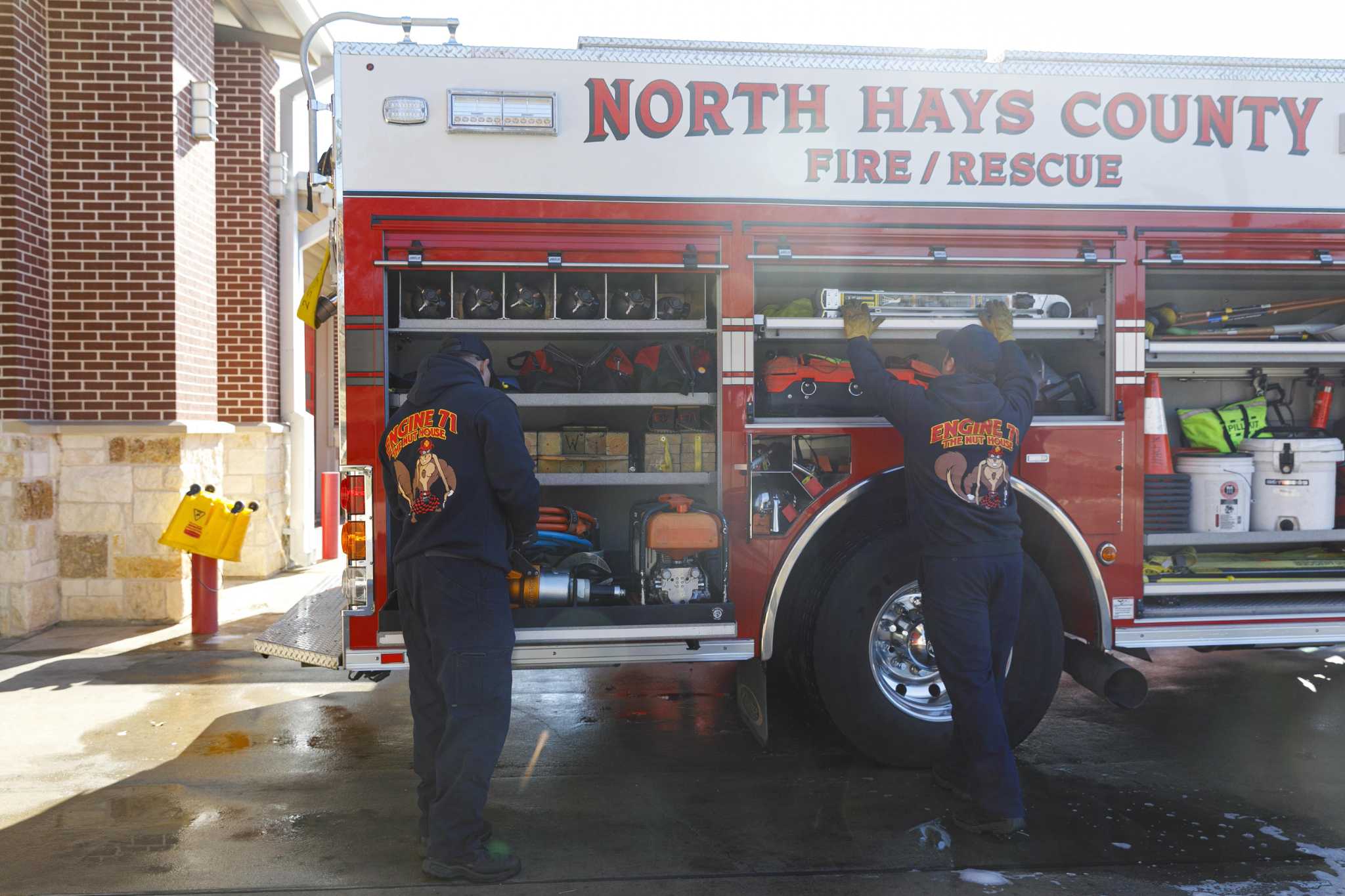 Fire outside Dripping Springs all but contained - Vimarsana News