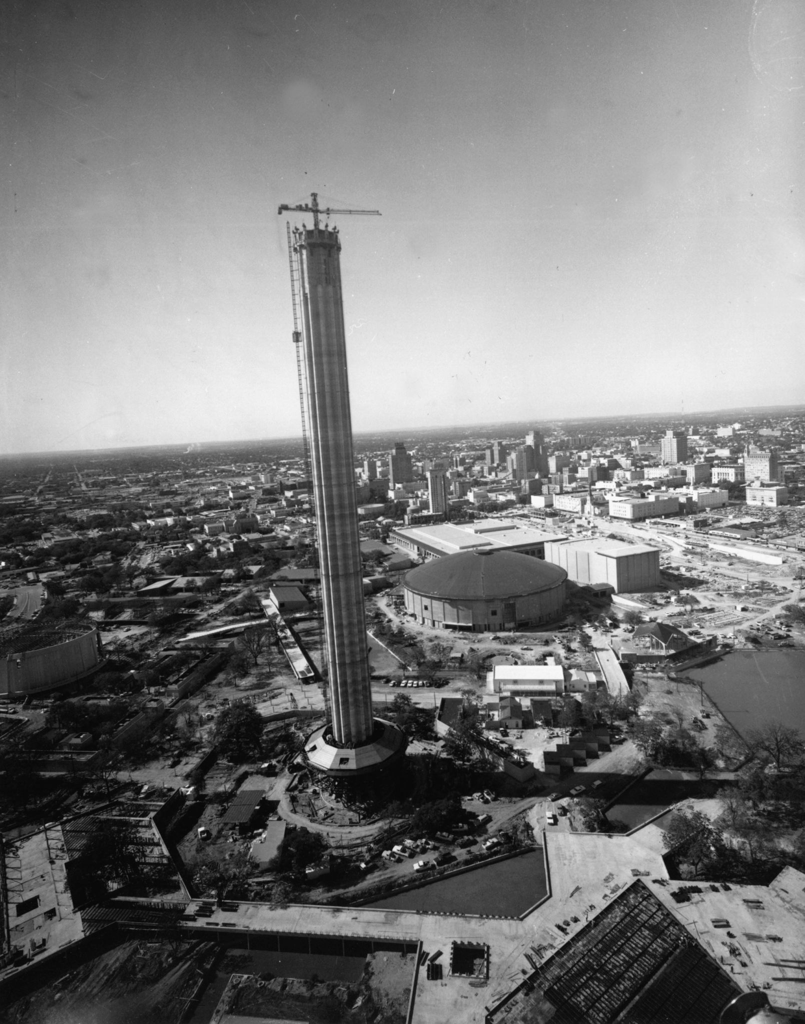 How San Antonio's Tower of the Americas was built