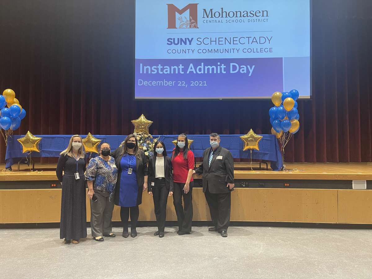 Over 200 Mohonasen High School seniors were admitted to SUNY Schenectady during Instant Admit Day. (Mohonasen school district)