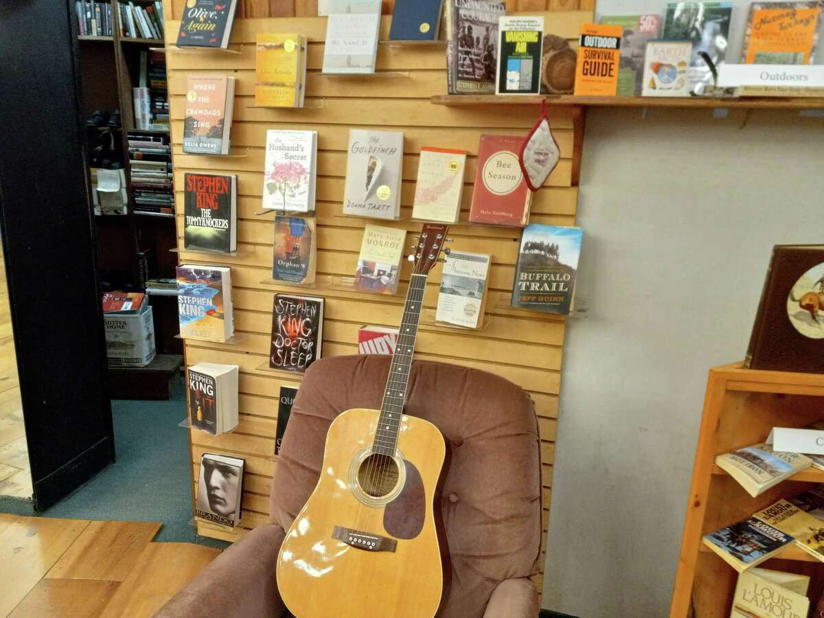 Torrington bookstore making its mark, a book at a time