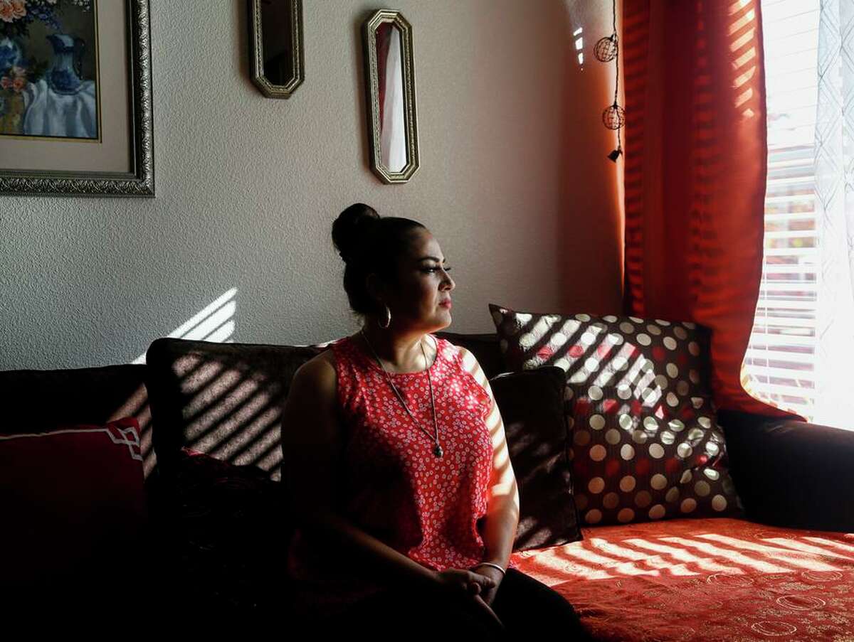 Luz Guerra Reynoso, a single mom, struggled to pay rent after she lost all her housekeeping clients in spring 2020.