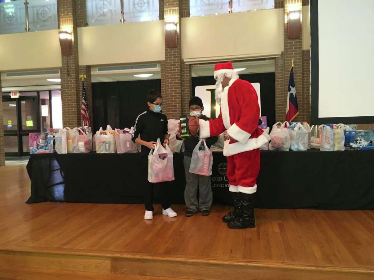 The toy drive saw participation from members of the LC Associated Student Organization, LC Police Department and the LC Trading Station.