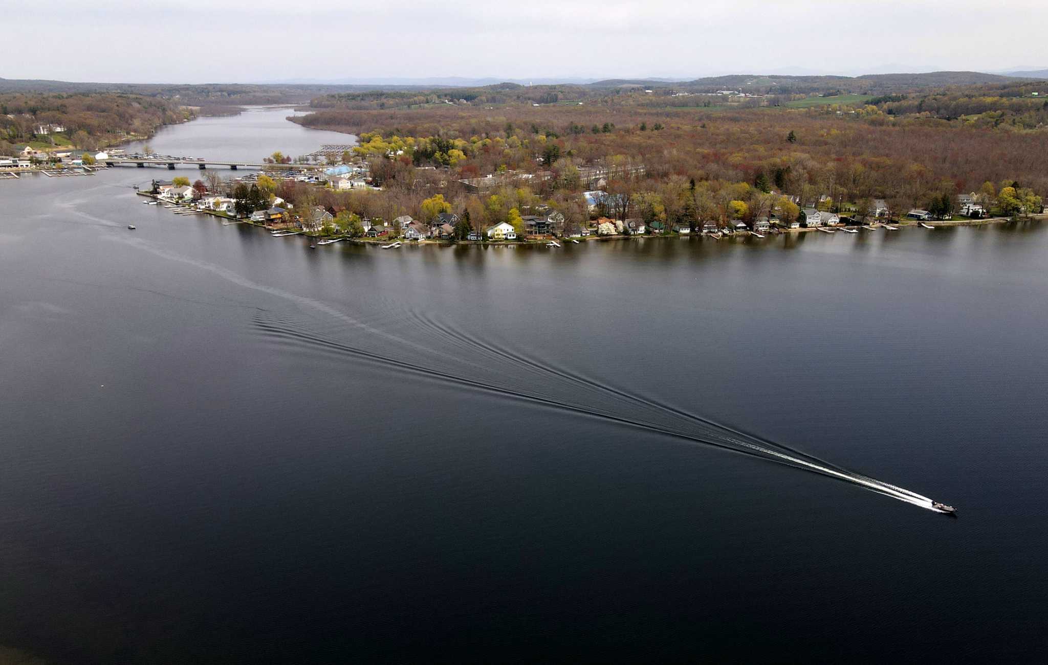 Boat driver in Saratoga Lake fatality receives probation - Vimarsana News