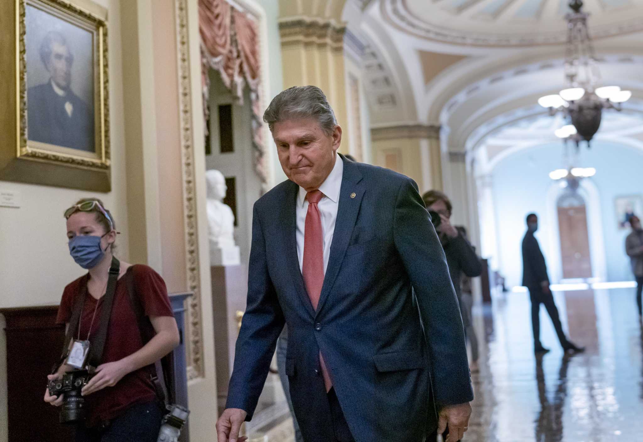 DeLauro 'not deterred' on expanded child tax credit despite setback after Senate talks collapse - Vimarsana News