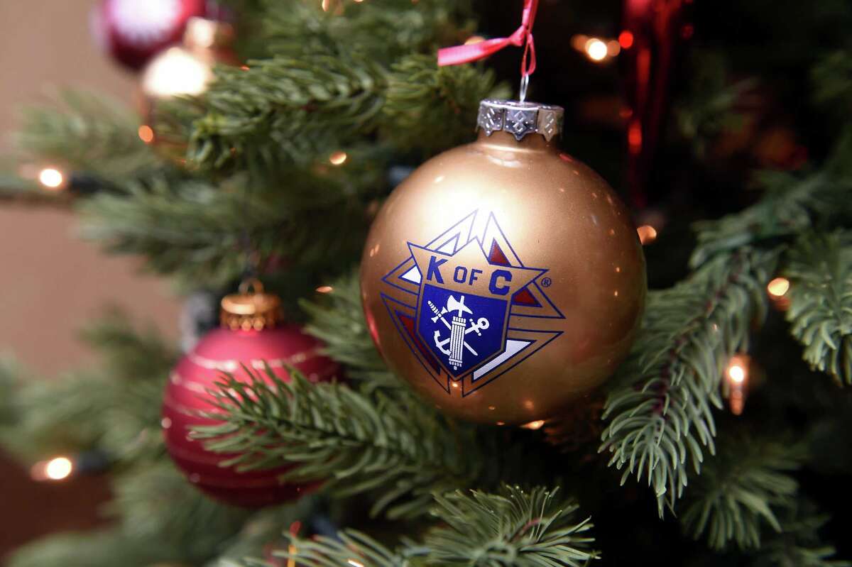 Greenwich Knights of Columbus revive Christmas meal giveaway ‘It