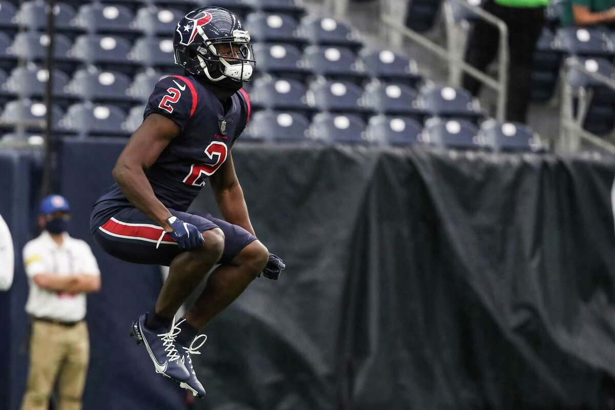 Wide receiver Phillip Dorsett of the Houston Texans warms up before News  Photo - Getty Images