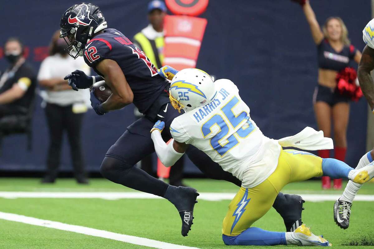 After some near-misses, Texans rookie receiver Nico Collins finally got the first career touchdown catch that had eluded him all season during Sunday's win over the Chargers.