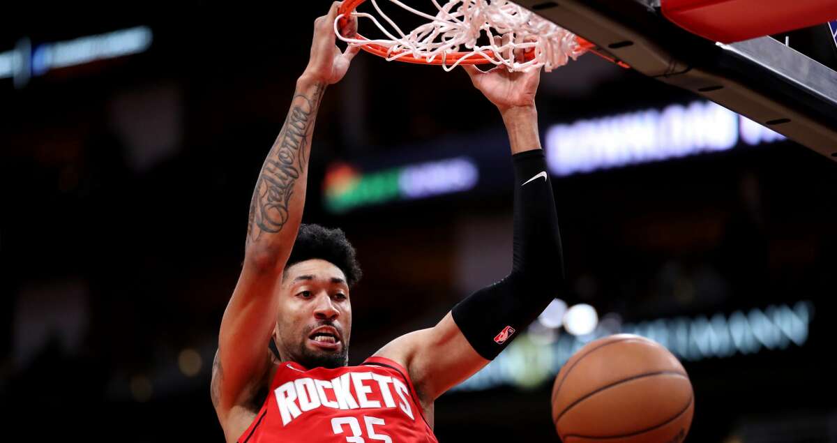 Christian Wood #35 of the Houston Rockets dunks the ball during the first half against the Charlotte Hornets at Toyota Center on November 27, 2021 in Houston, Texas. (Photo by Carmen Mandato/Getty Images)