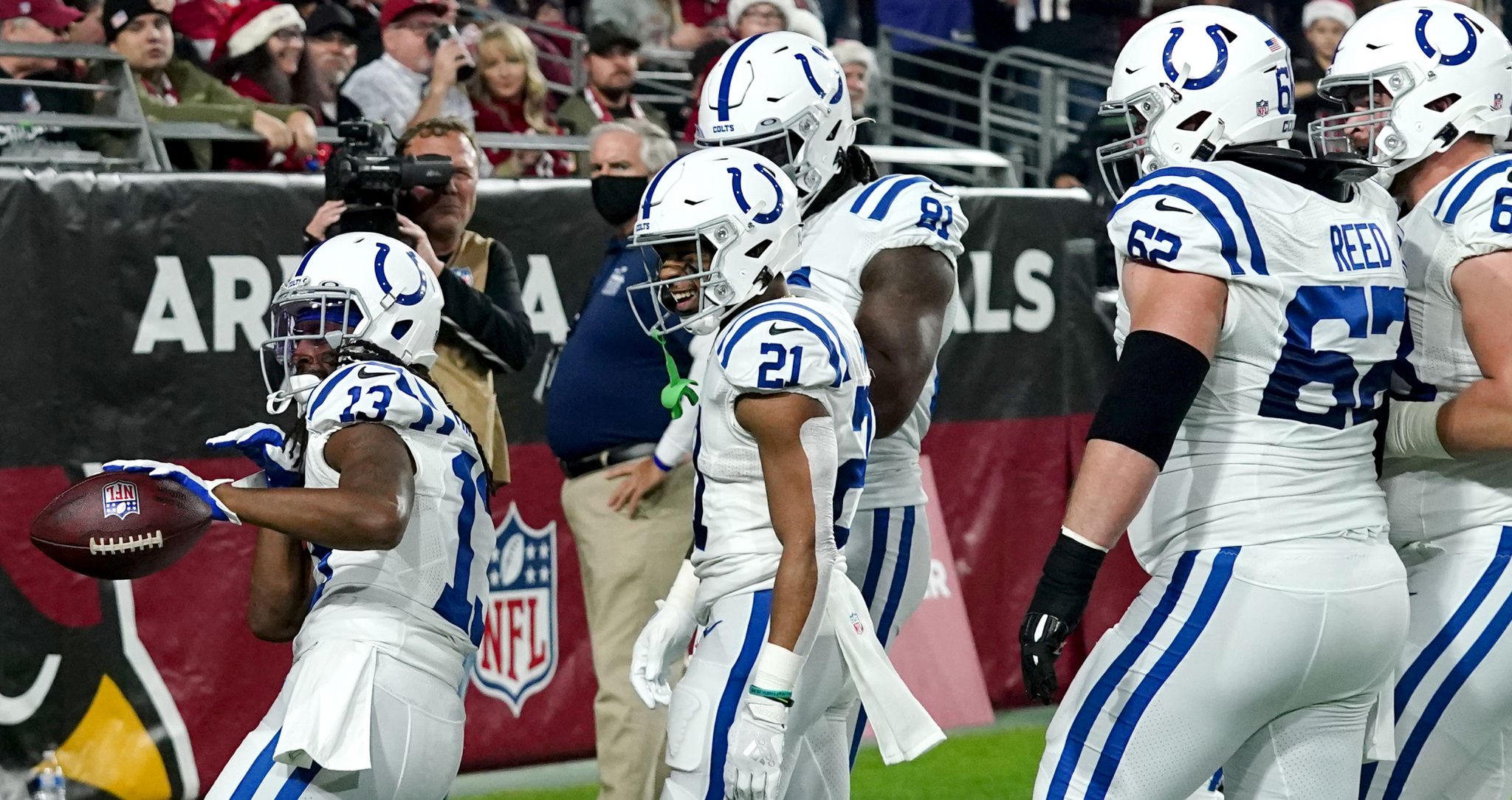 Indianapolis Colts lead AFC South with tiebreaker over Titans