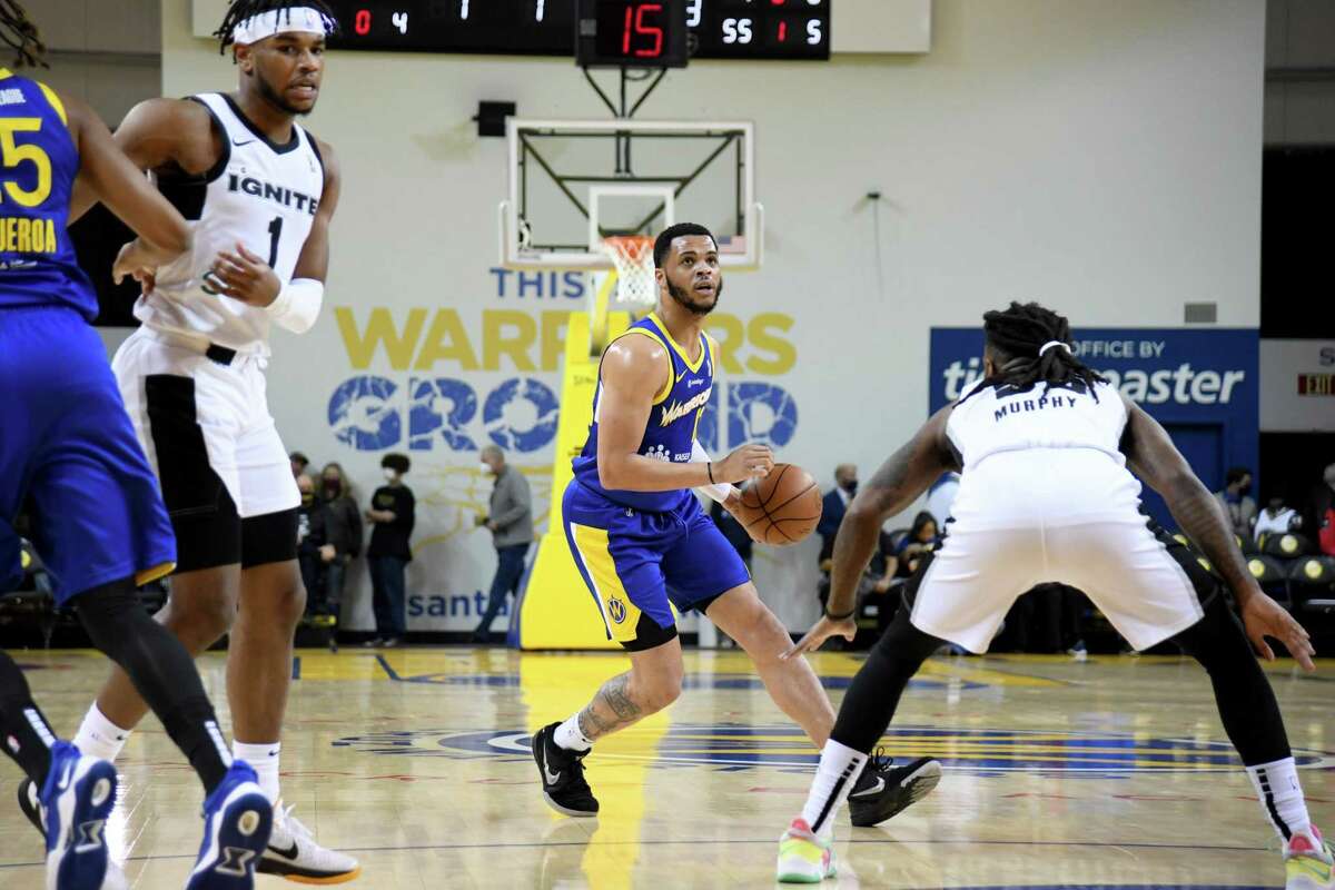 In nine games with the Santa Cruz Warriors this season, Quinndary Weatherspoon has averaged 16.1 points, 3.7 assists, 4.3 rebounds and 1.2 steals.