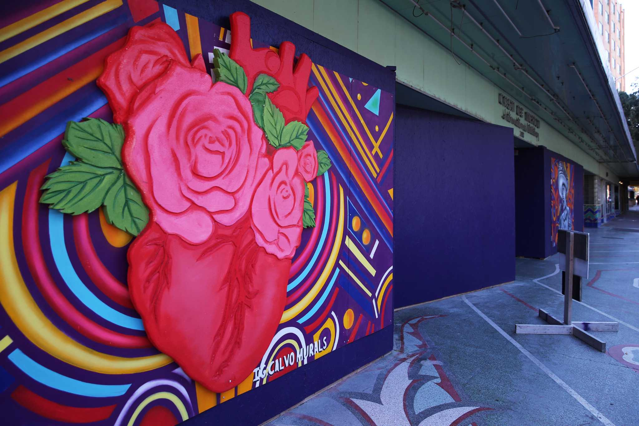 Centro San Antonio reveals Houston Street Garage Spurs mural