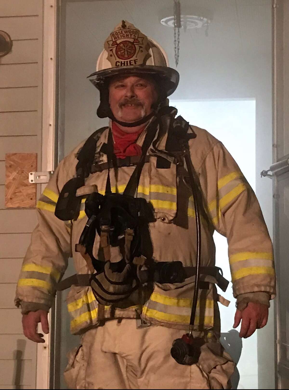 Rosewood Heights Fire Chief Tim Bunt will hand off the reins on Friday after 15 years of leading the department.