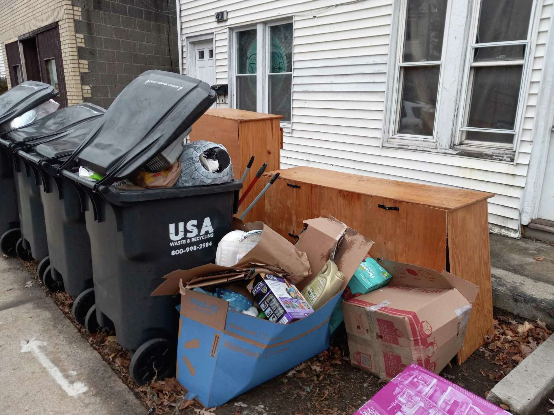 Torrington to start requiring permits for bulk waste pickup