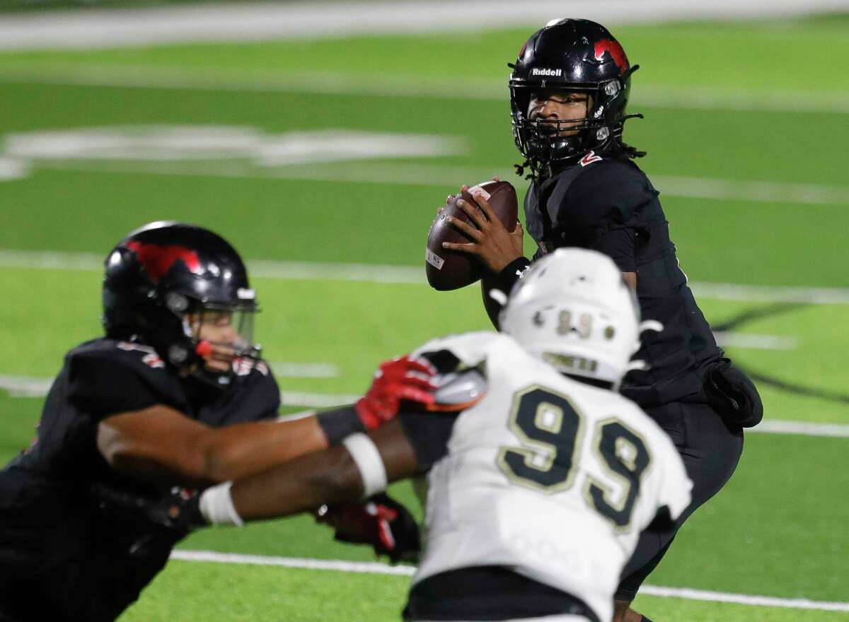 Westfield senior quarterback Cardell Williams (2) was named District 14-6A co-Offense MVP.
