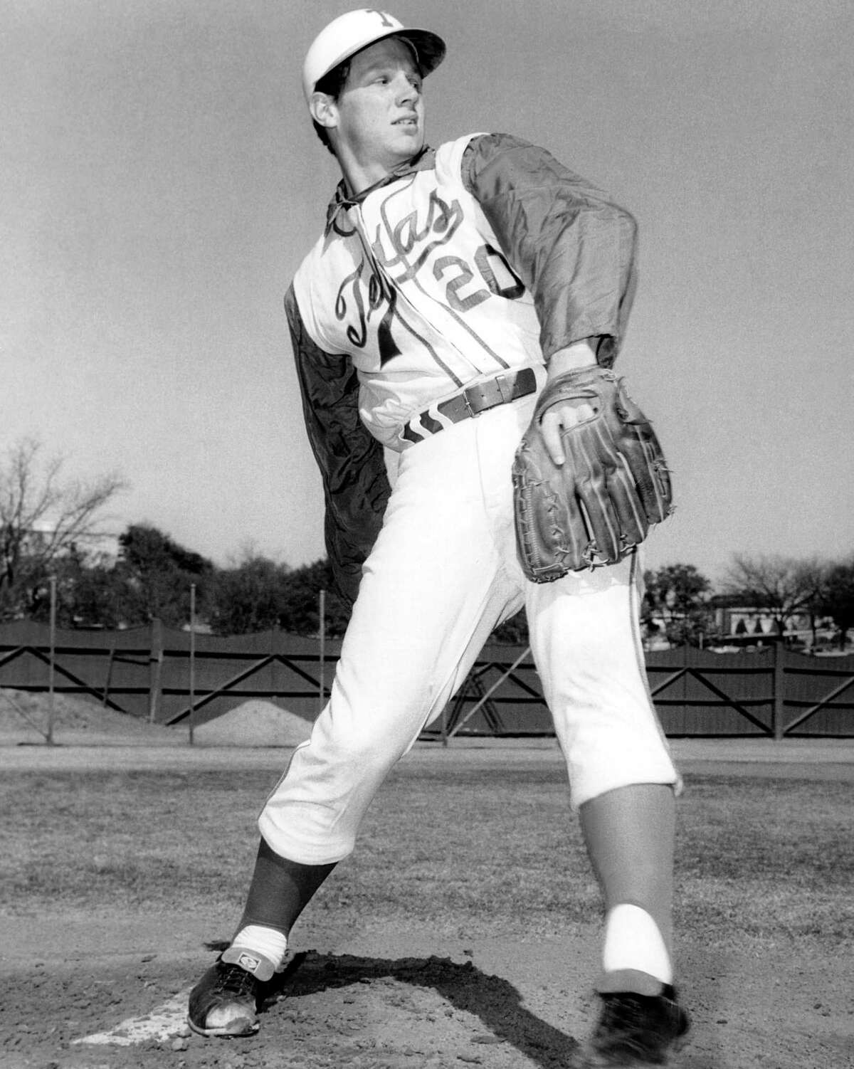 San Antonio’s Burt Hooton Taught From His Mlb Experience