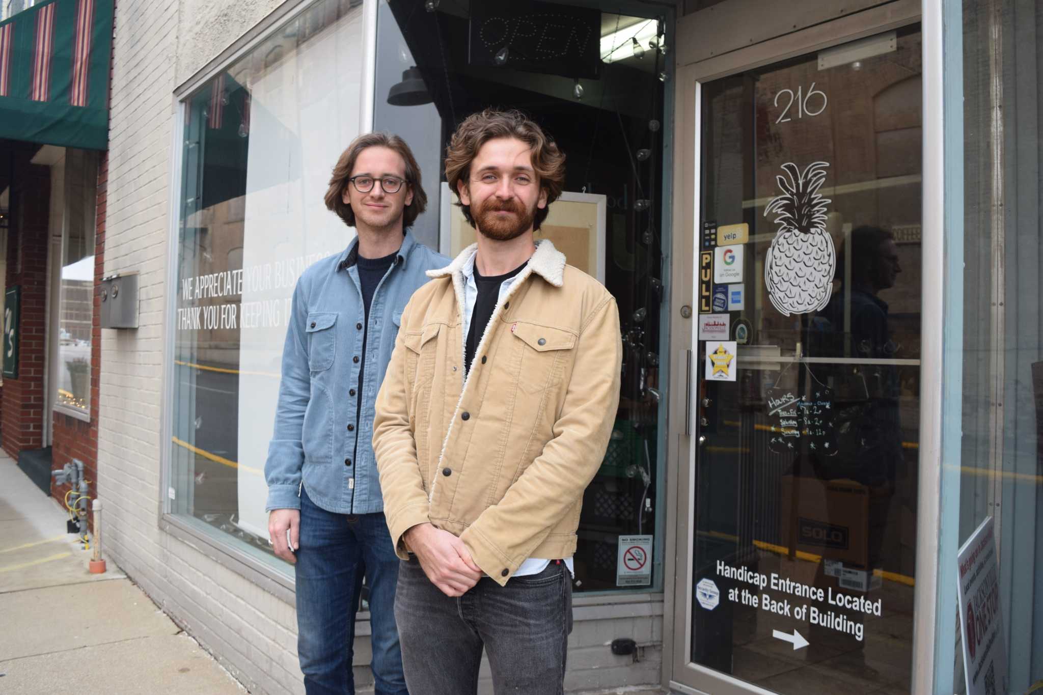 New owners to keep coffee shop brewing - Vimarsana News