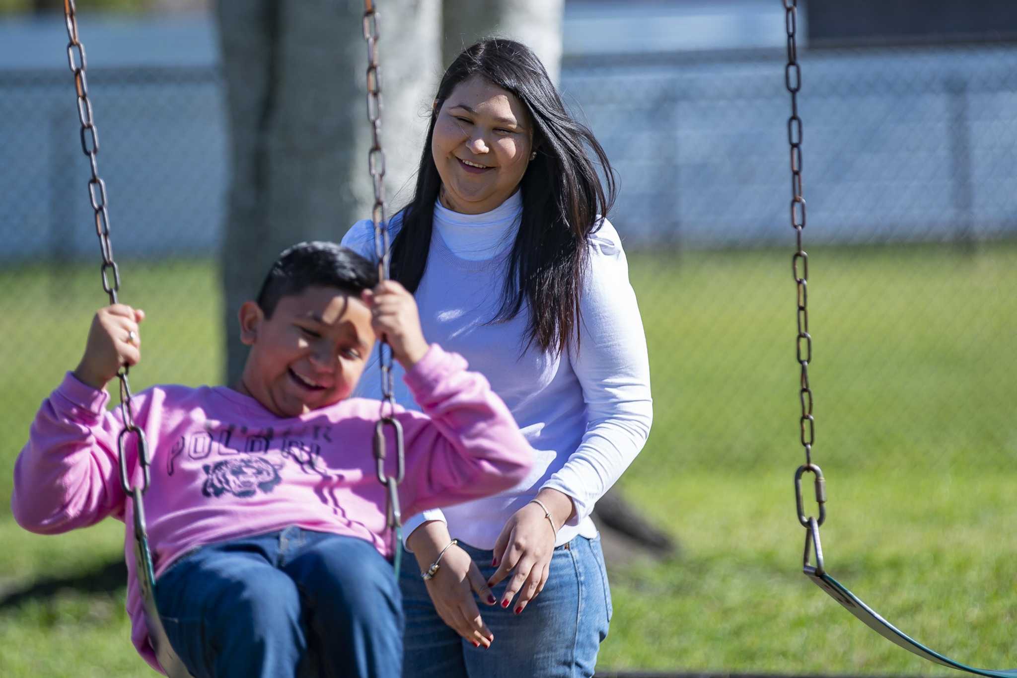 'A miracle in motion' After heart transplant, a mom and son (finally