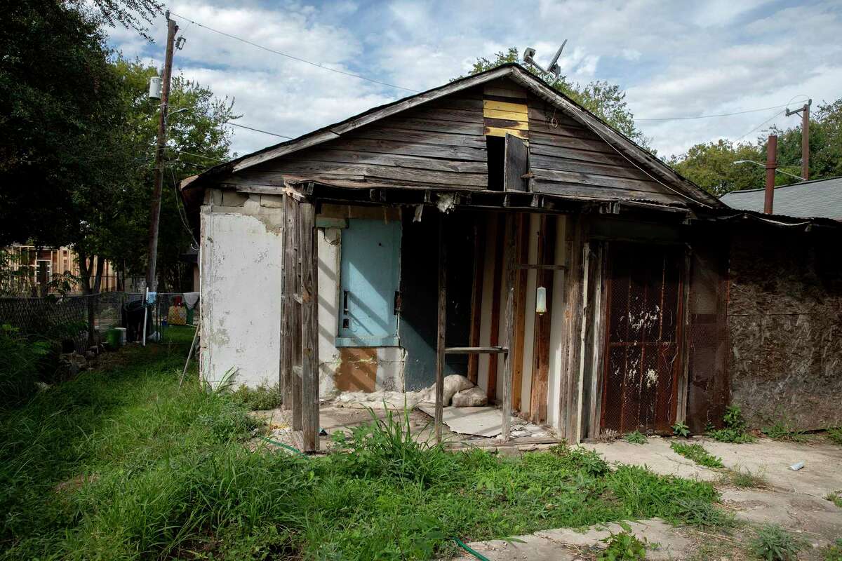 Richard Montellano’s father built this 876-square-foot house in 1930 and raised 10 children there. Now it is in disrepair and the city wants it torn down.
